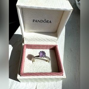 Pandora sterling silver ring with Lilac color Swarovski crystal. SIZE 7